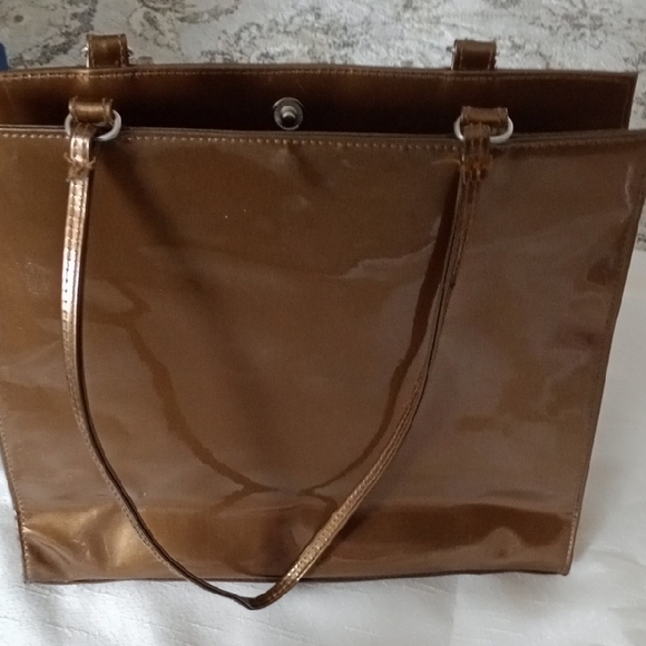 Vintage,Elegant Brown Tote Bag with Versatile Style - Picture 6 of 12